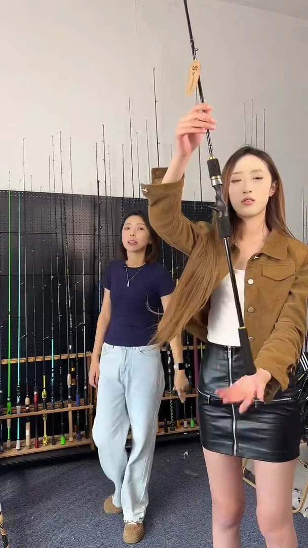 1.8m以下碳素鱿鱼杆1.7米枪柄（瑕疵尾货竿，没有售后，介意勿拍）