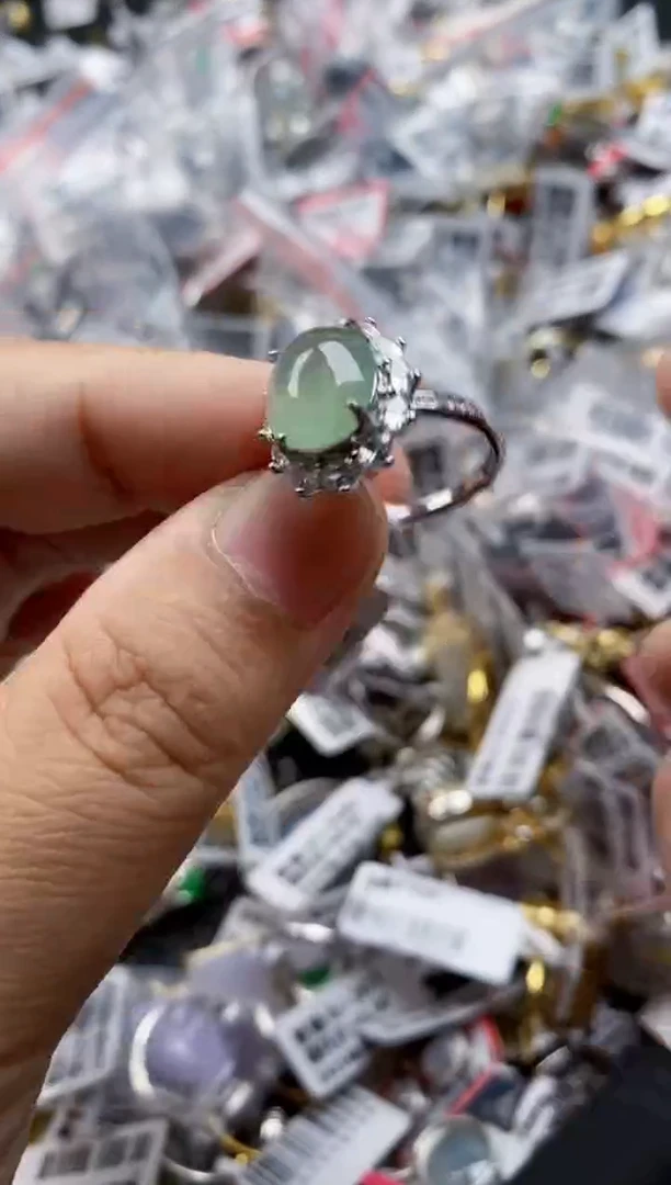翡翠戒指银S925镶嵌7777      7