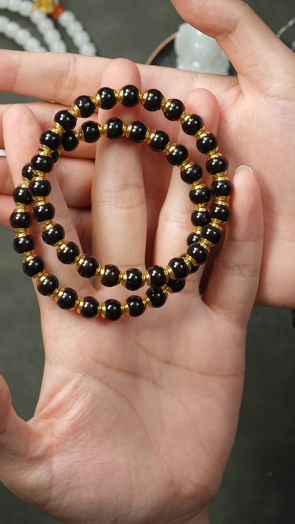 椰蒂手串/手链66250916-02 8mm 多样性发货发其一