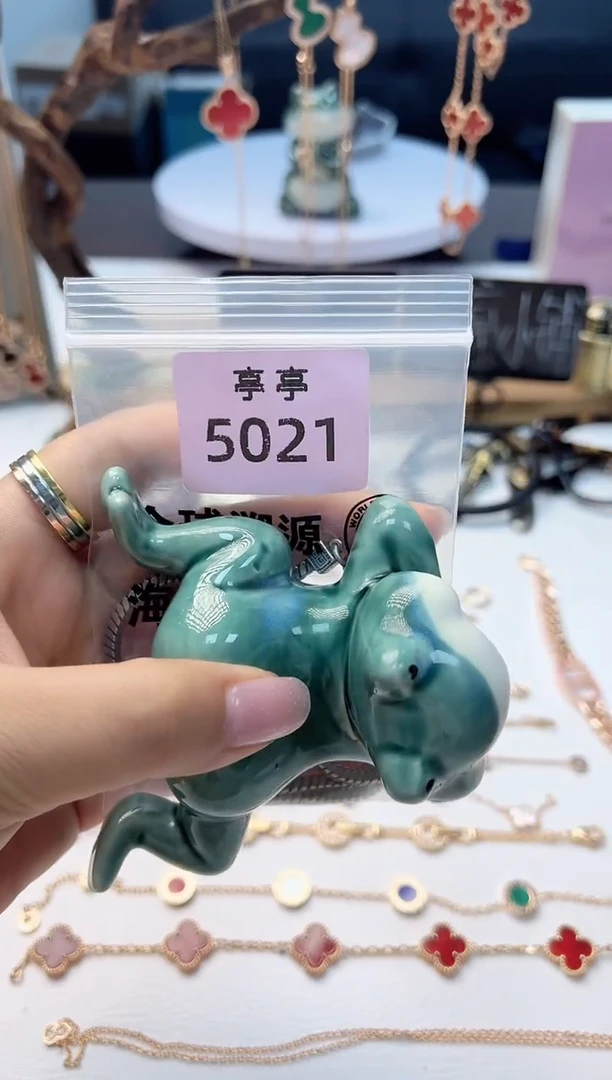 风**…华禄甄选阁二号铺娜娜