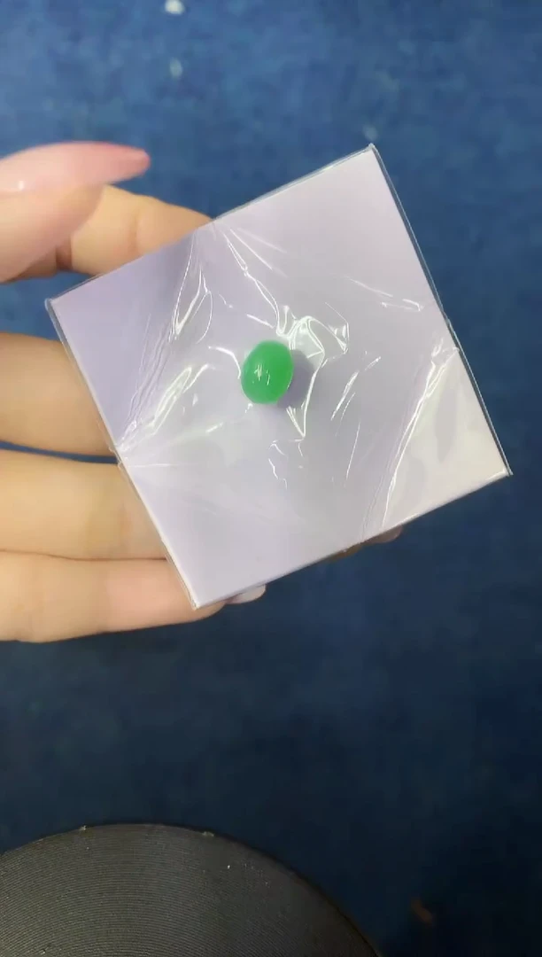 翡翠未镶嵌颈饰缅甸天然翡翠A货
