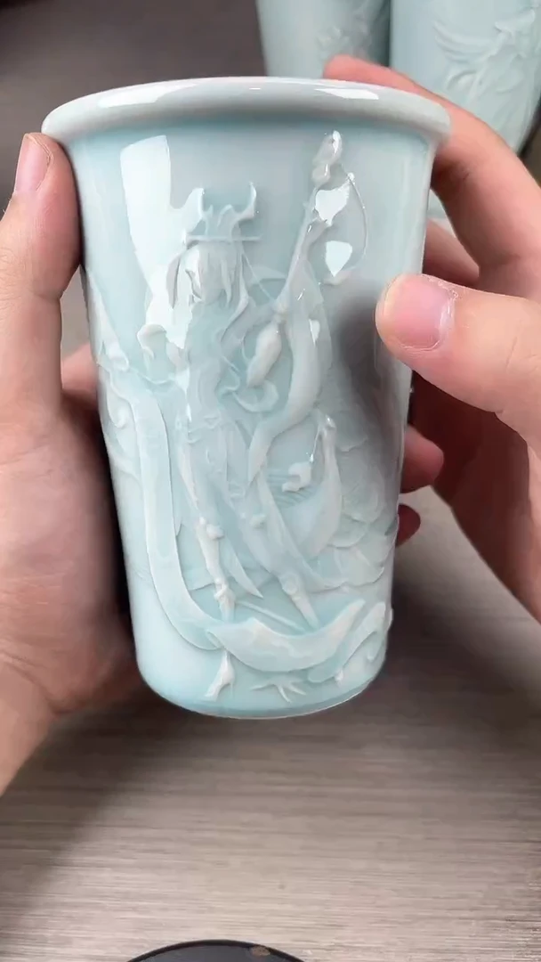 青瓷仓储福利清仓上官婉儿