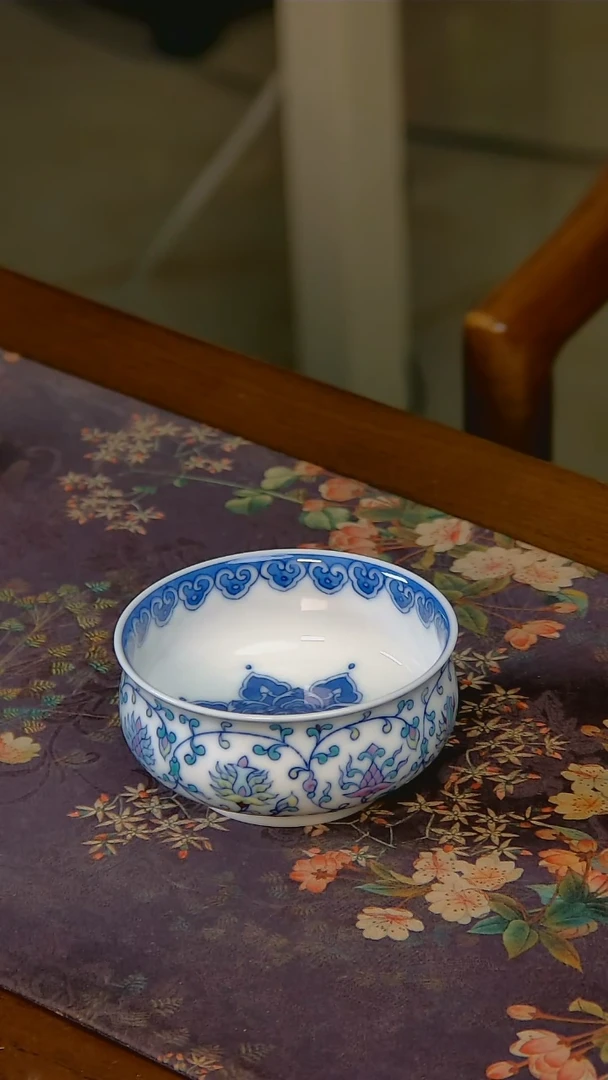 杯手工手绘杯杯很美丽