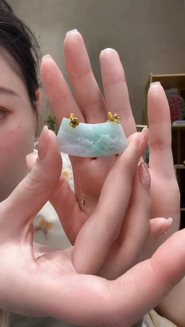 【闪购商品】翡翠颈饰未镶嵌吊坠