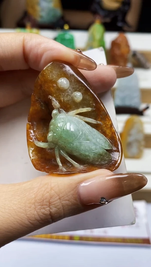 颈饰未镶嵌翡翠翡翠A货