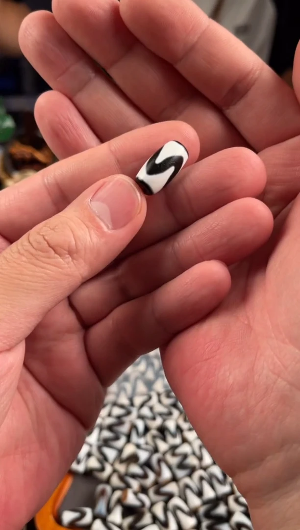 玛瑙/玉髓.未镶嵌哈*王胖子文玩工作室定向