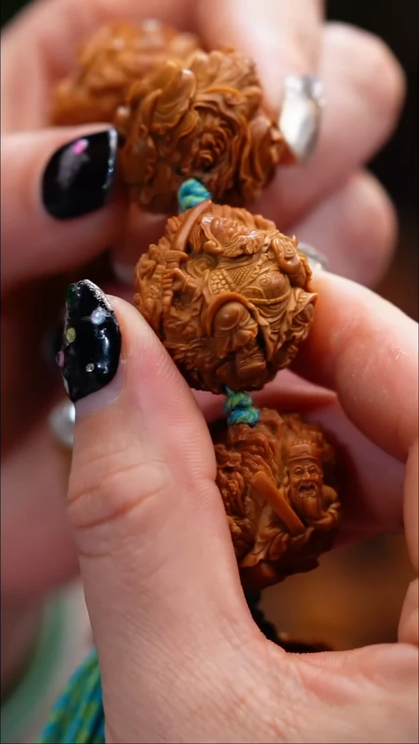 【闪购商品】橄榄核吊坠橄榄核