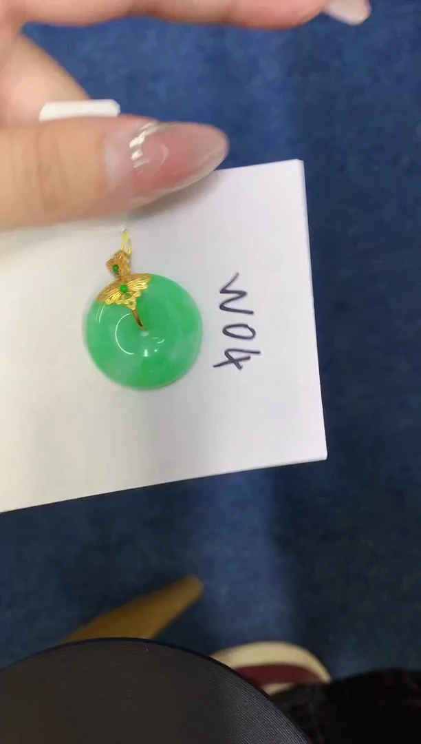 【闪购商品】翡翠颈饰18K金镶嵌000000000000