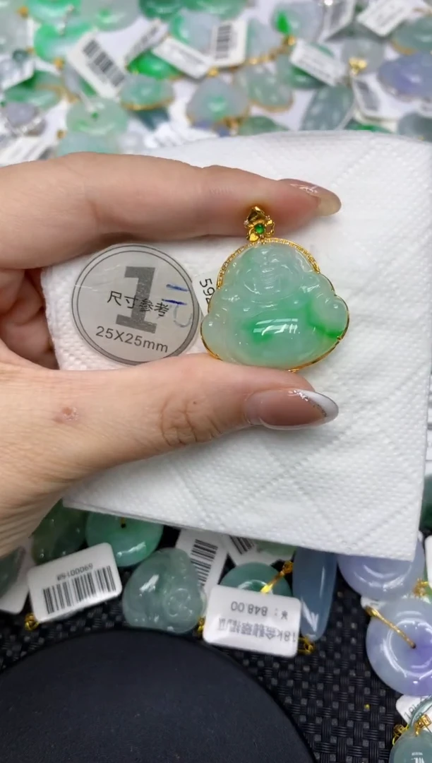 颈饰18K金镶嵌翡翠11111111