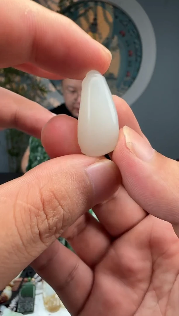 和田玉未镶嵌颈饰和田玉