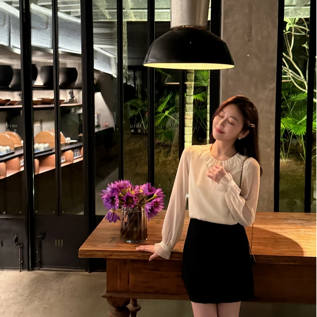 syna希娜 韩系洋气减龄荷叶边简约衬衣