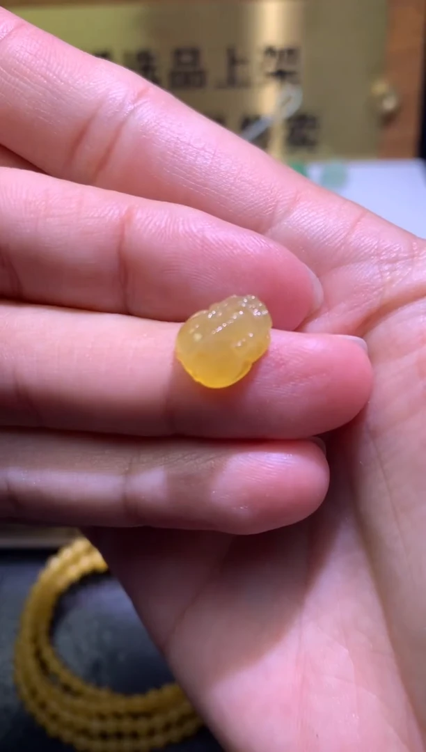 未镶嵌定制翡翠毛货
