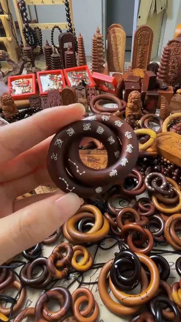 枣木T****E乾坤圈一物一拍25