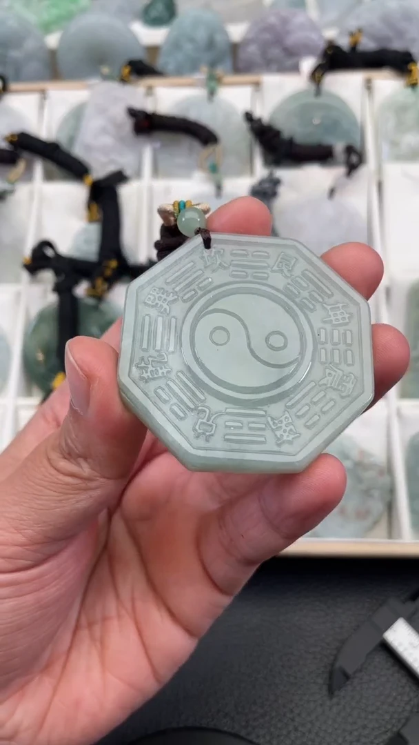 颈饰未镶嵌翡翠天然缅甸翡翠A货468