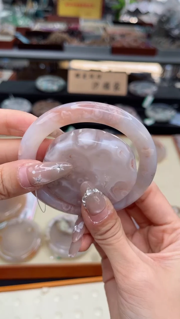 【闪购商品】石英质玉手镯未镶嵌57圈口（赠品镯心）3931193