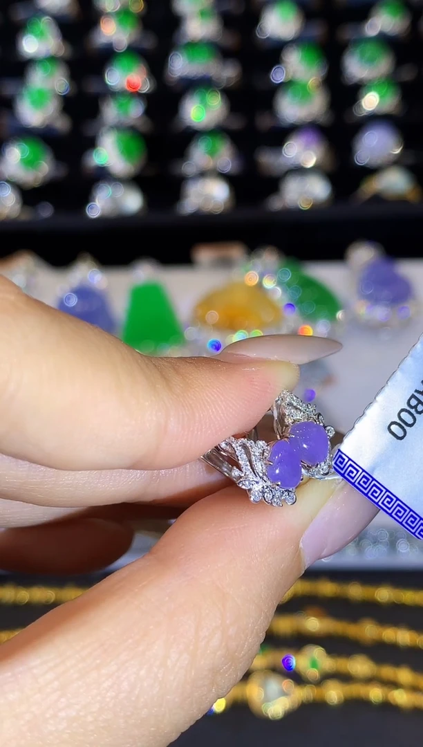 翡翠18K金镶嵌耳饰YS3937多样性发其一