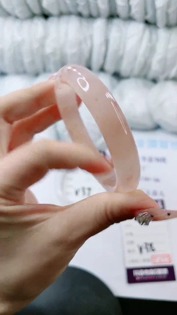 【闪购商品】石英质玉手镯未镶嵌多样性发货V38