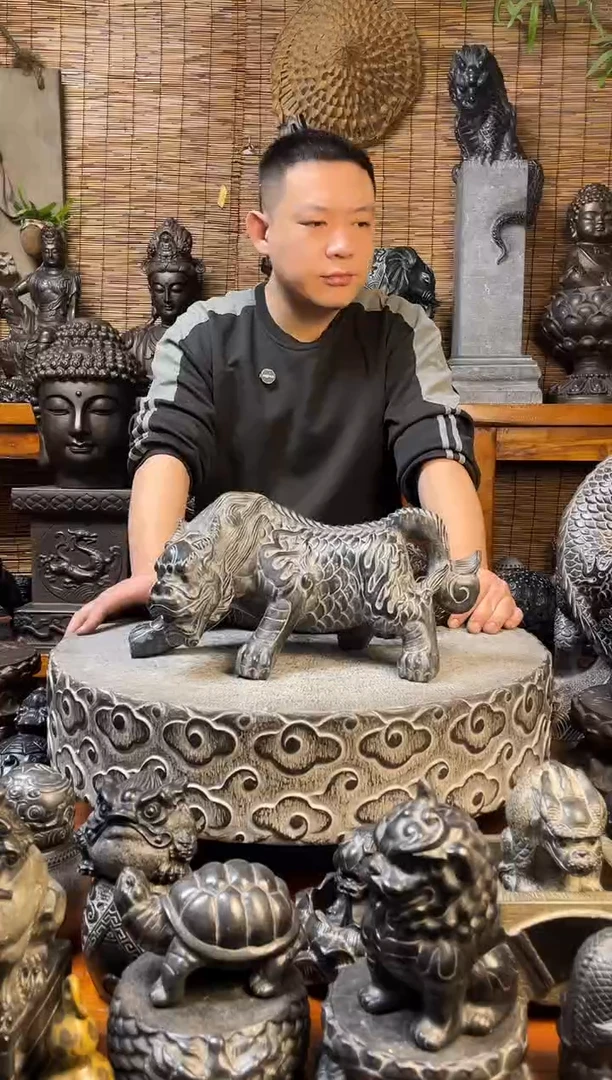 石材吸水兽走路天然青石雕刻