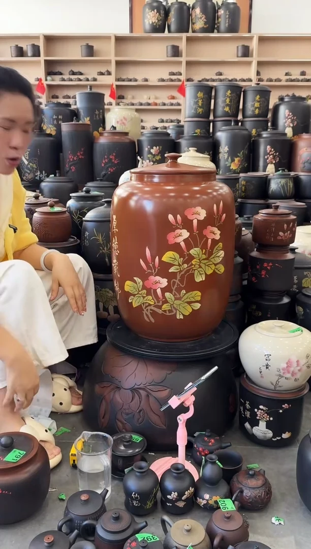 罐瑕疵 彩填三号复烧茶缸 高52cm 771