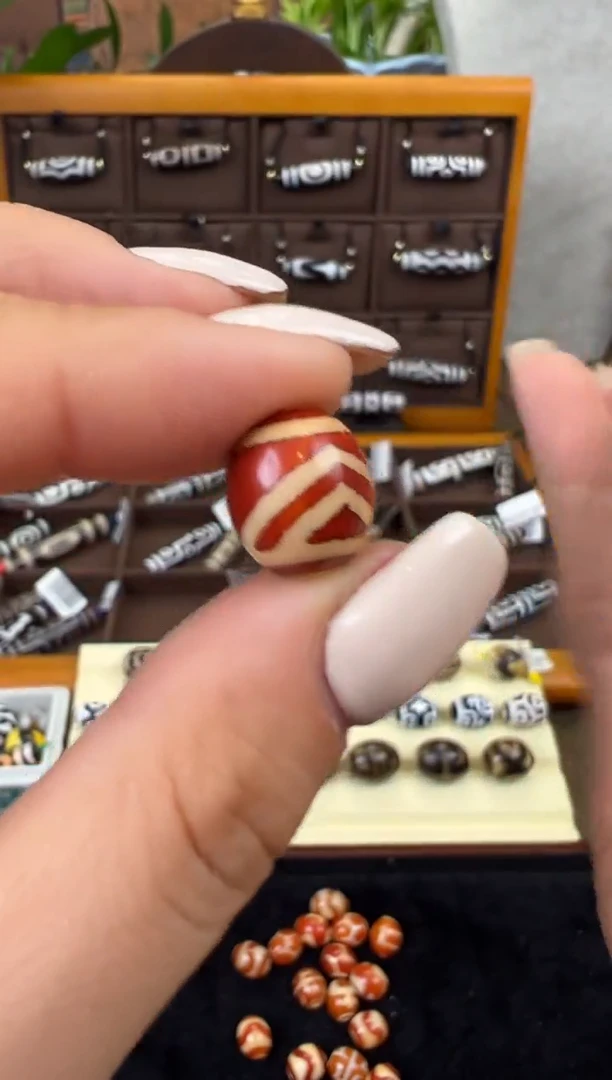 【闪购商品】玛瑙/玉髓吊坠(不含链)未镶嵌60.(微瑕随机发货)