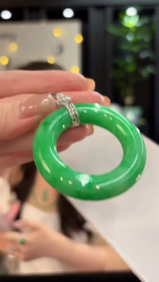 吊坠(不含链)18K金镶嵌翡翠 缅甸A货/支持复检/一件