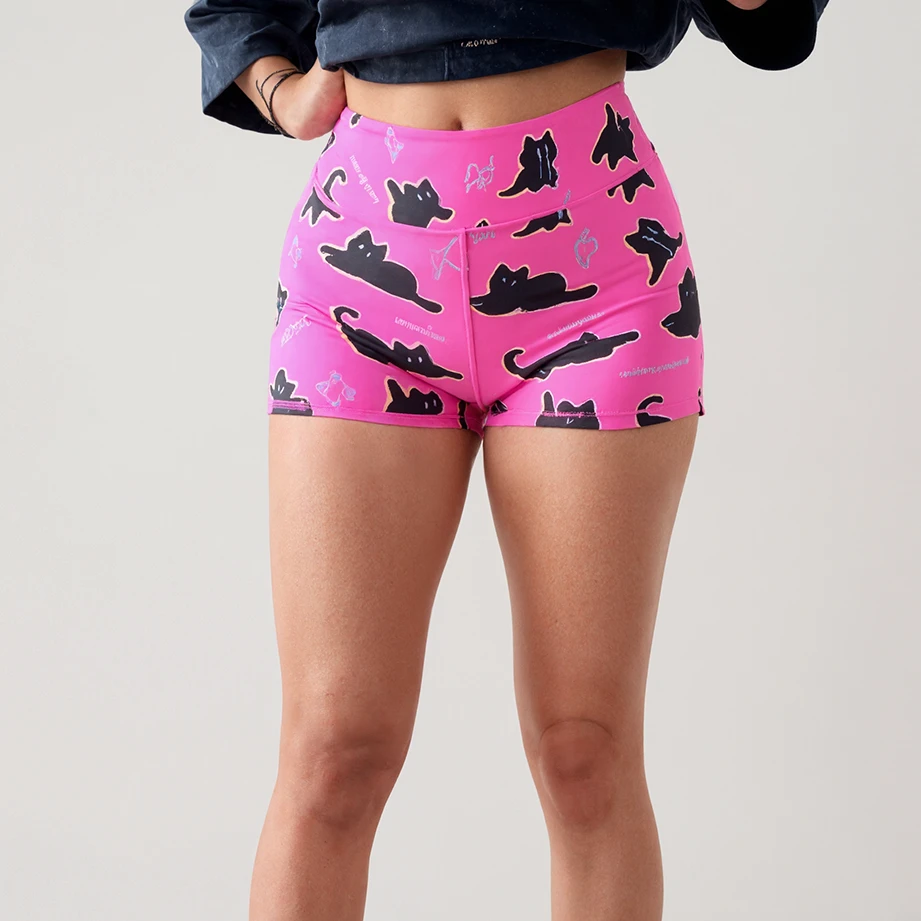 LULUISSUE｜闪电猫体能训练高弹运动短裤黑粉透气女子三分瑜伽裤