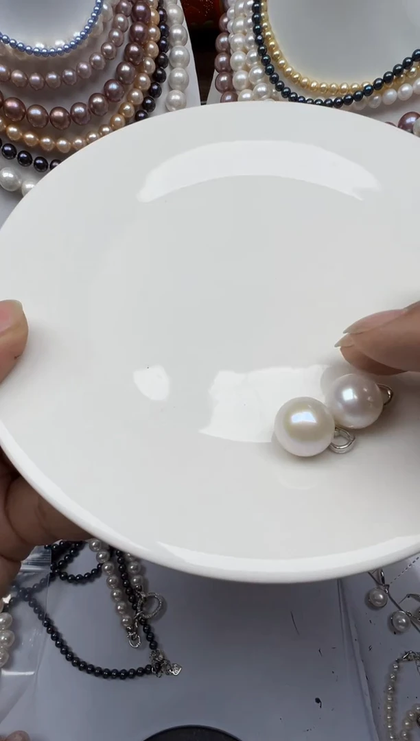 淡水珍珠未镶嵌颈饰1