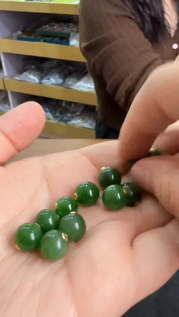 吊坠(不含链)未镶嵌和田玉H6001 多样性发一