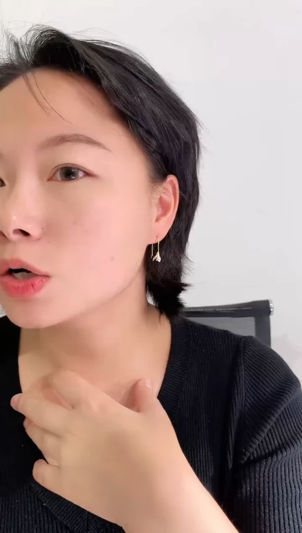 无925银花朵可爱小耳环