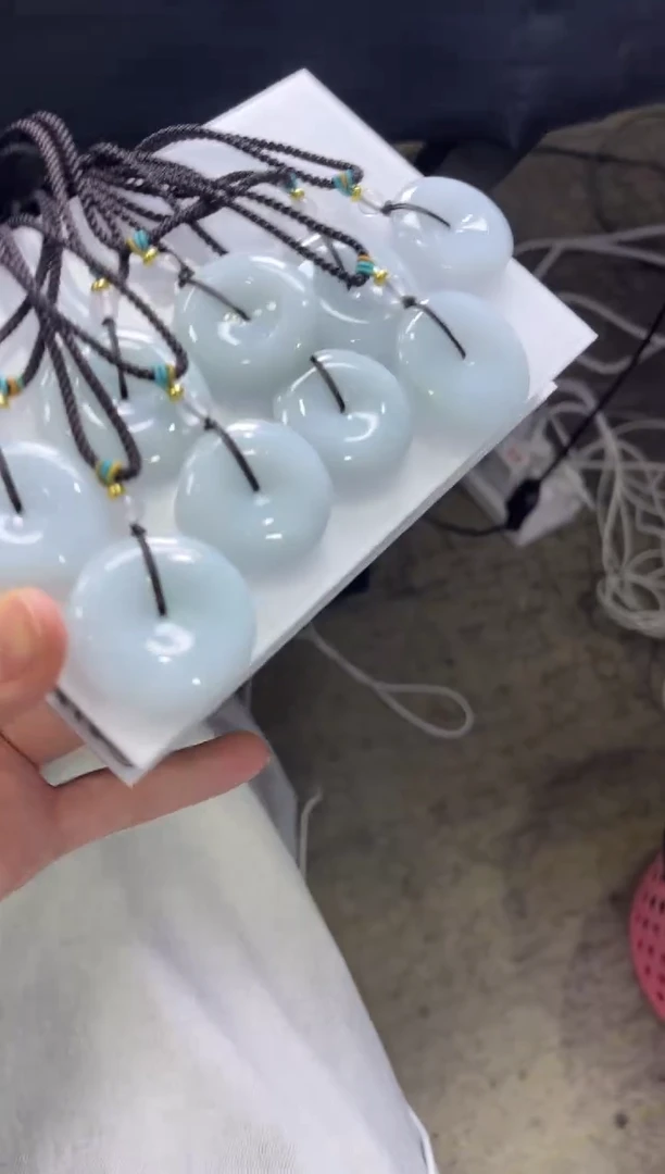 颈饰未镶嵌翡翠B126/多样性发一件/配绳子