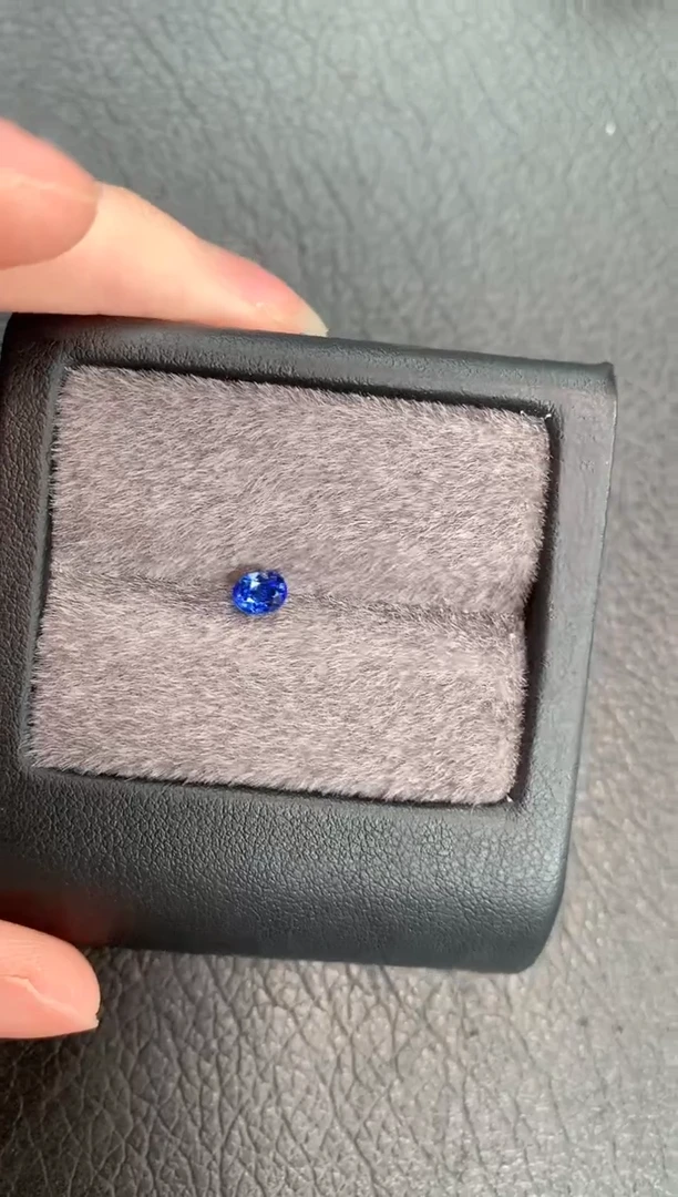 【闪购商品】蓝宝石裸石未镶嵌0.70ct
