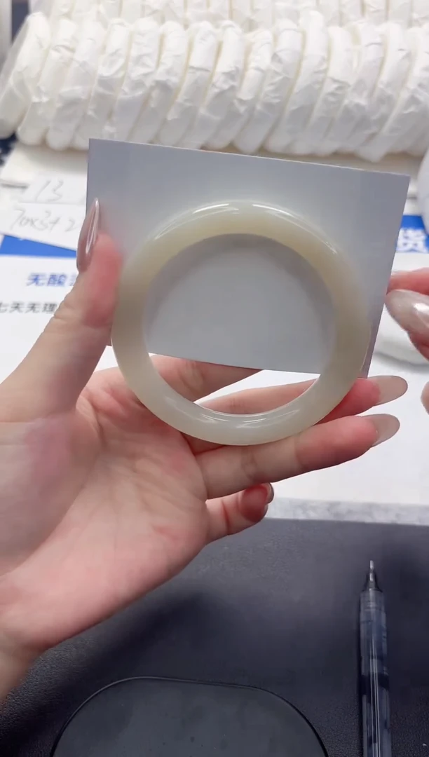 和田玉手镯未镶嵌62-57.5yt