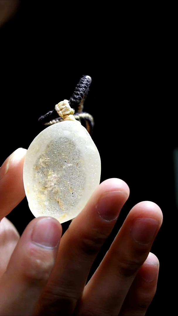 吊坠(赠链)未镶嵌水晶水晶