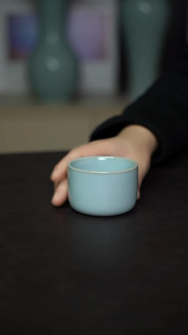 杯子瓷天青釉扳指杯微瑕
