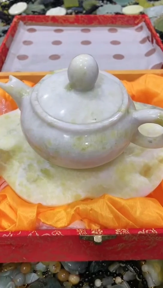 岫玉未镶嵌摆件   多样性发货其中发一件