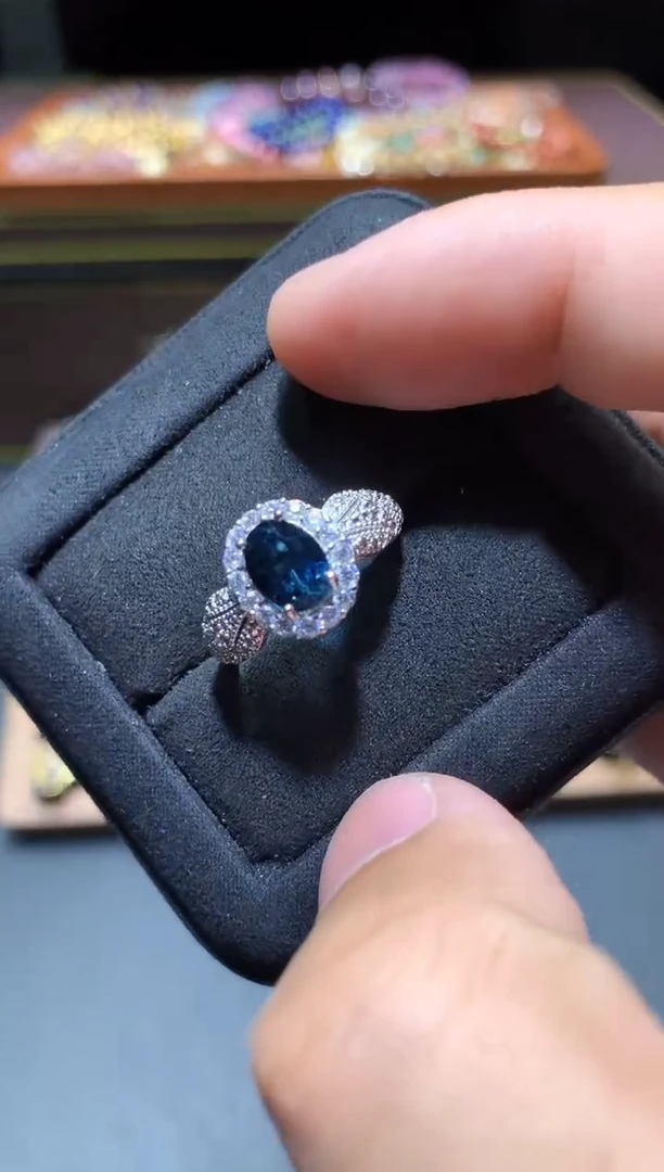 【闪购商品】托帕石戒指未镶嵌K76