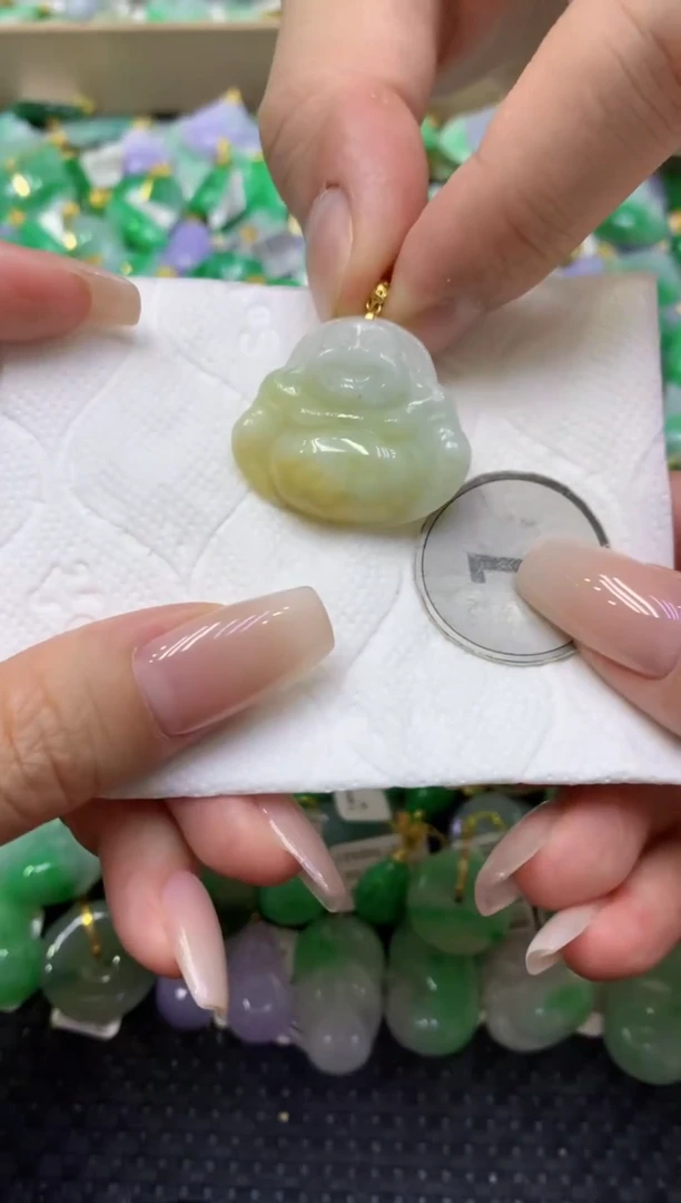 颈饰未镶嵌翡翠天然缅甸翡翠A货