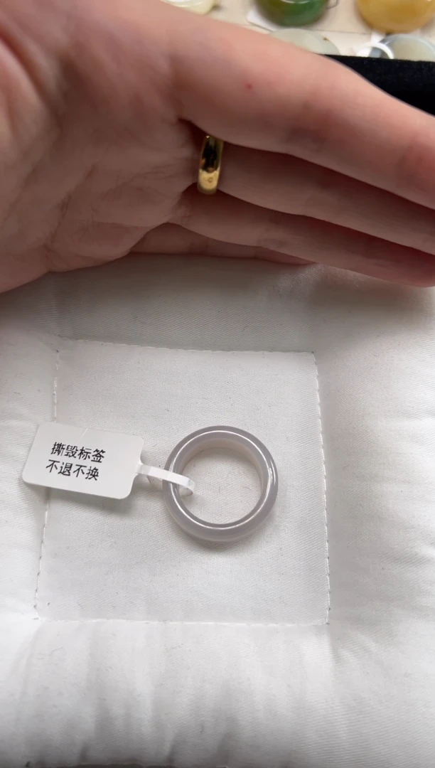 未镶嵌戒指和田玉20