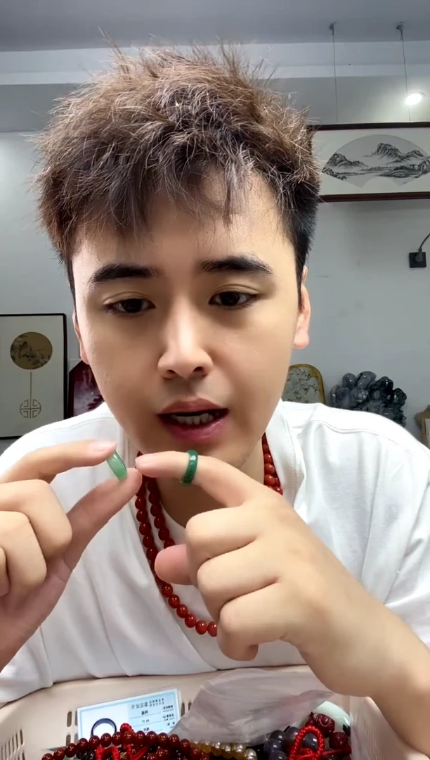 玛瑙/玉髓颈饰未镶嵌绿玛瑙戒指