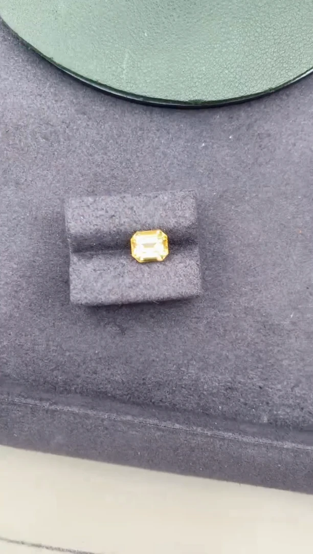 裸石彩色蓝宝石3ct黄蓝宝 定制   DG