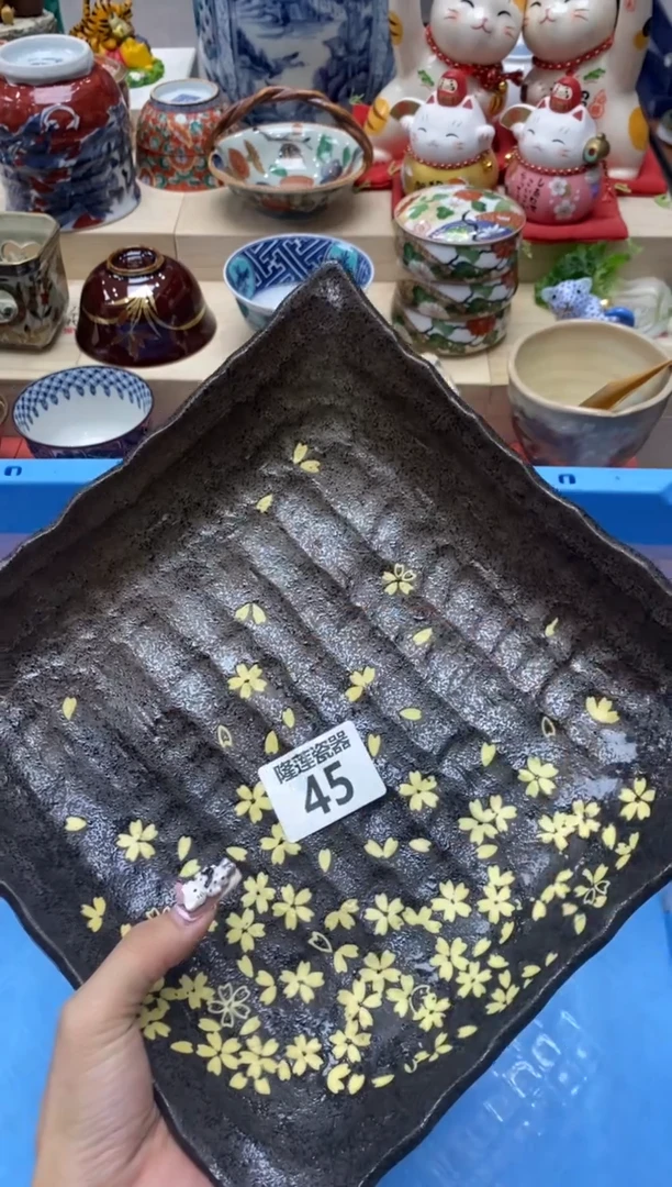 瓷片英*隆莲瓷器欢迎大家