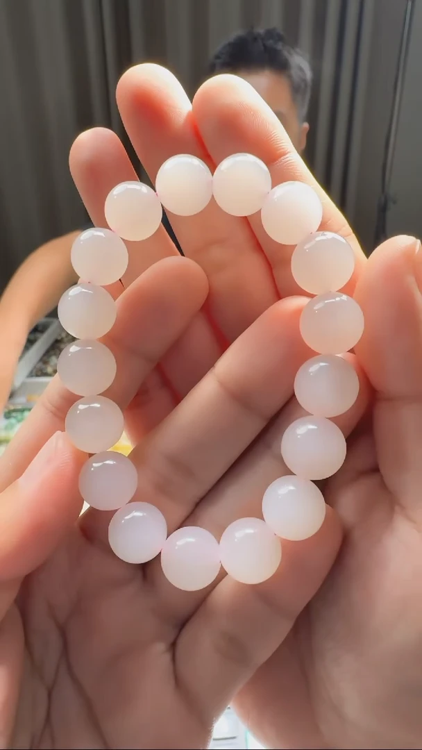 手串未镶嵌和田玉新疆藕粉