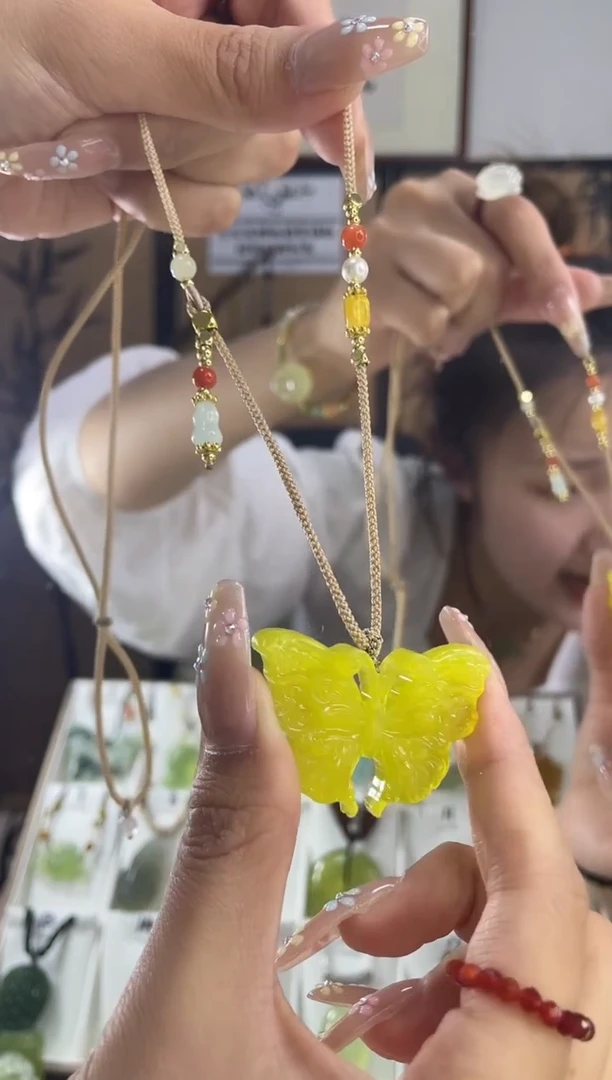 岫玉未镶嵌吊坠多样性发货其中发一