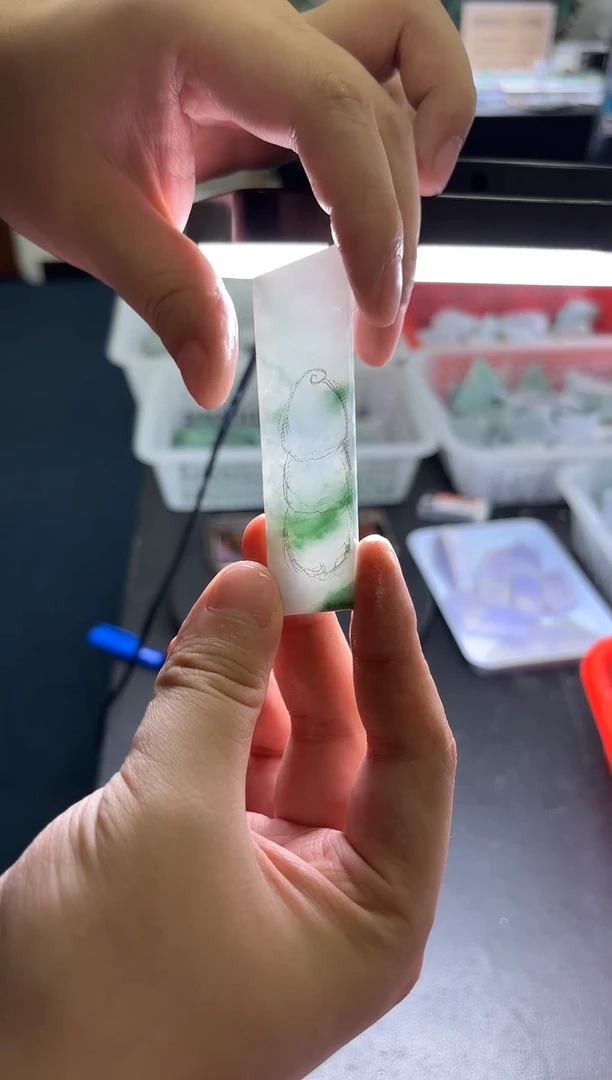 定制翡翠未镶嵌定制翡翠