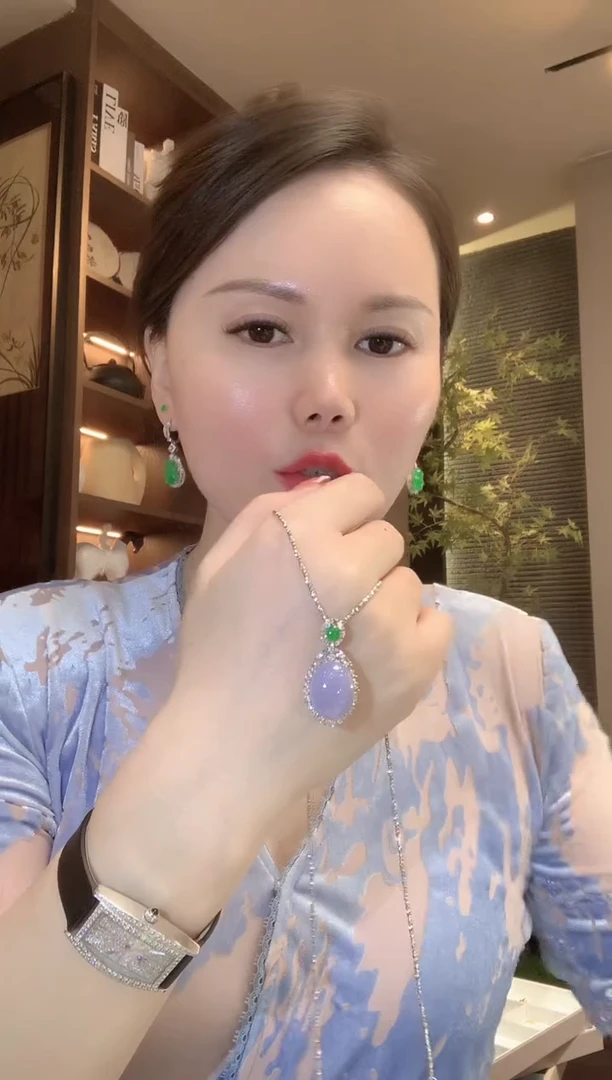 吊坠(不含链)18K金镶嵌翡翠C40 紫货有一定色差
