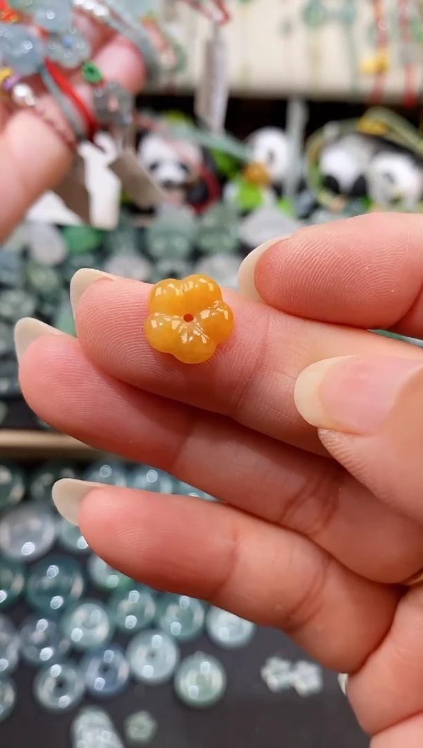 裸石翡翠冰黄花花