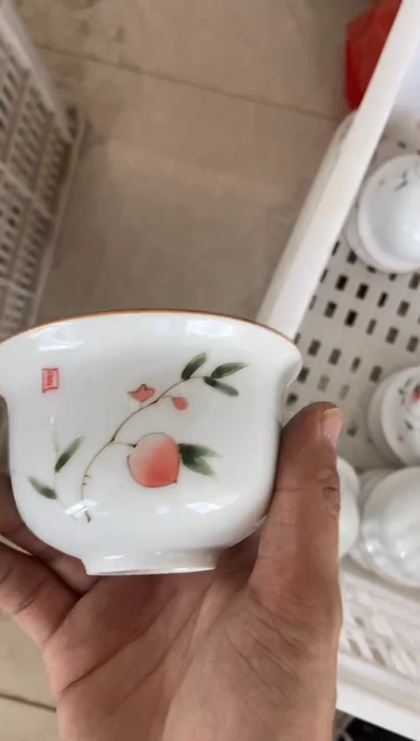 杯无运费险有瑕疵的摄影的产品有使用过的痕迹有点脏介意勿拍