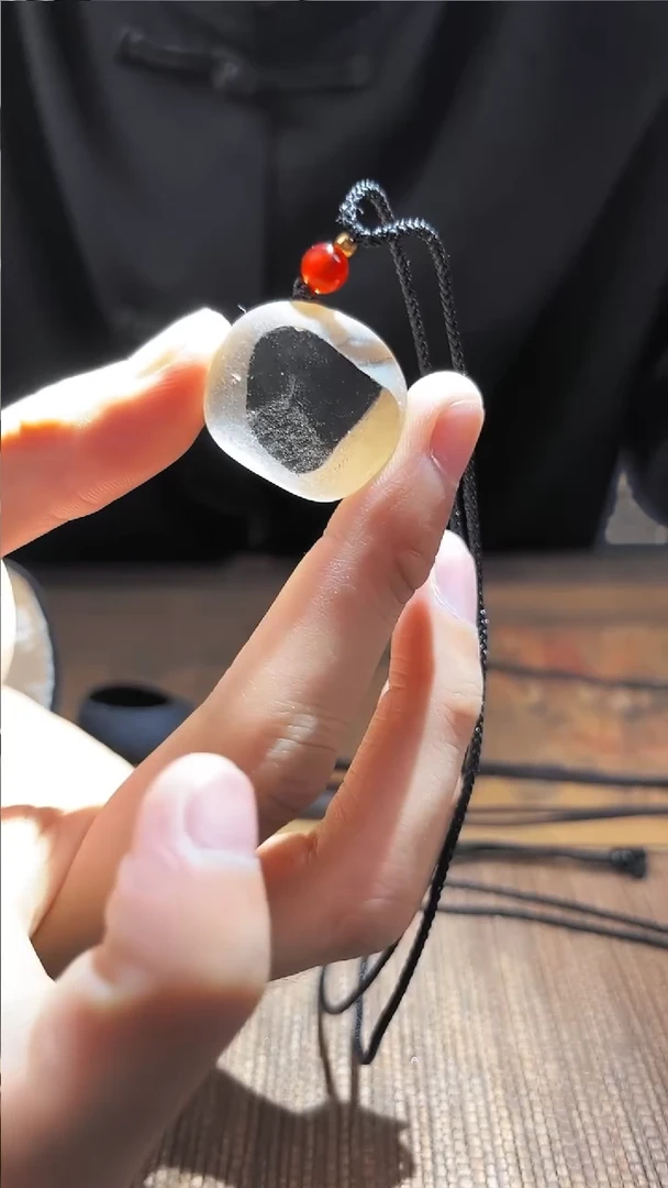 未镶嵌吊坠(赠链)水晶水晶