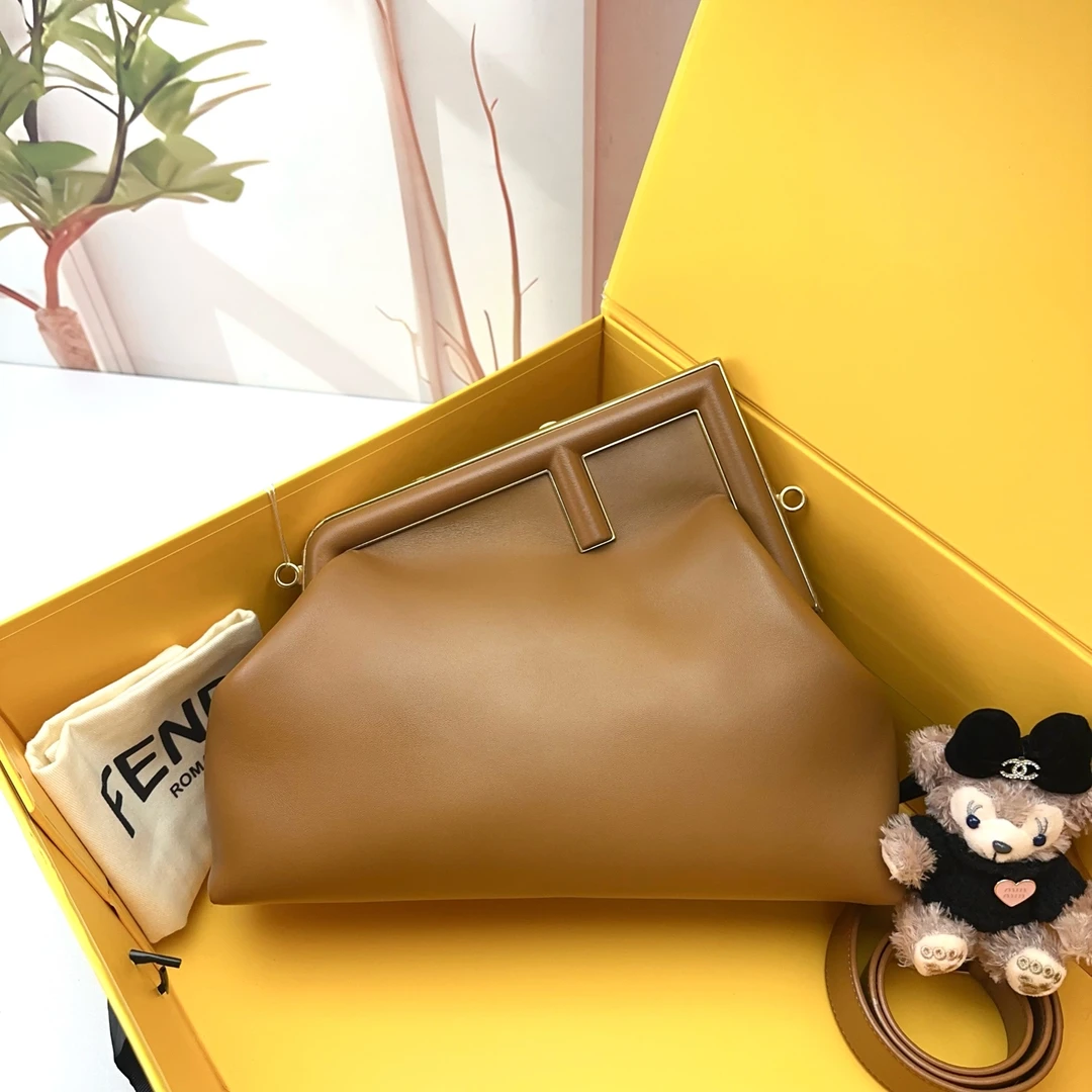 99新 FENDI/芬迪 C53/875847