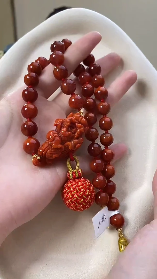 颈饰未镶嵌南红玛瑙项链